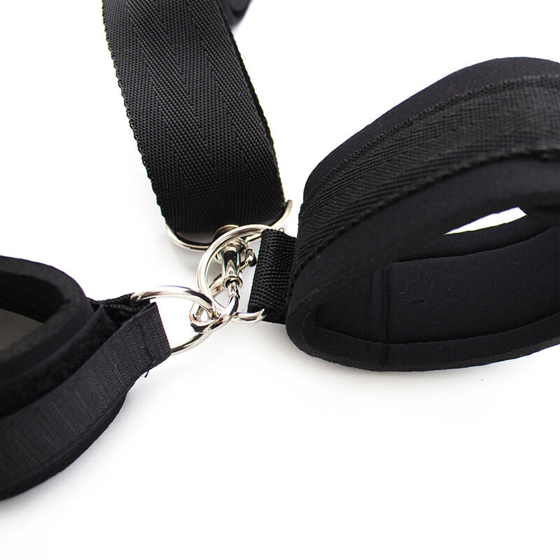 OHMAMA FETISH - NEOPREN KNEBEL MIT HANDMANSCHETTEN - Sexotim