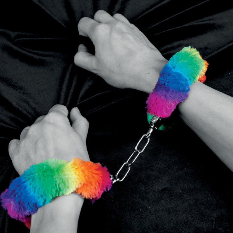 SPENCER & FLEETWOOD - HANDSCHELLEN AUS METALL MIT REGENBOGENGEFÜTTERT - Sexotim