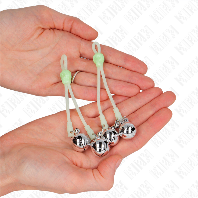 KINK - LEUCHTENDE TOTENKOPF-NIPPELKLAMMERN MIT RINGGLÖCKCHEN VERSTELLBAR GRÜN/SILBER - Sexotim