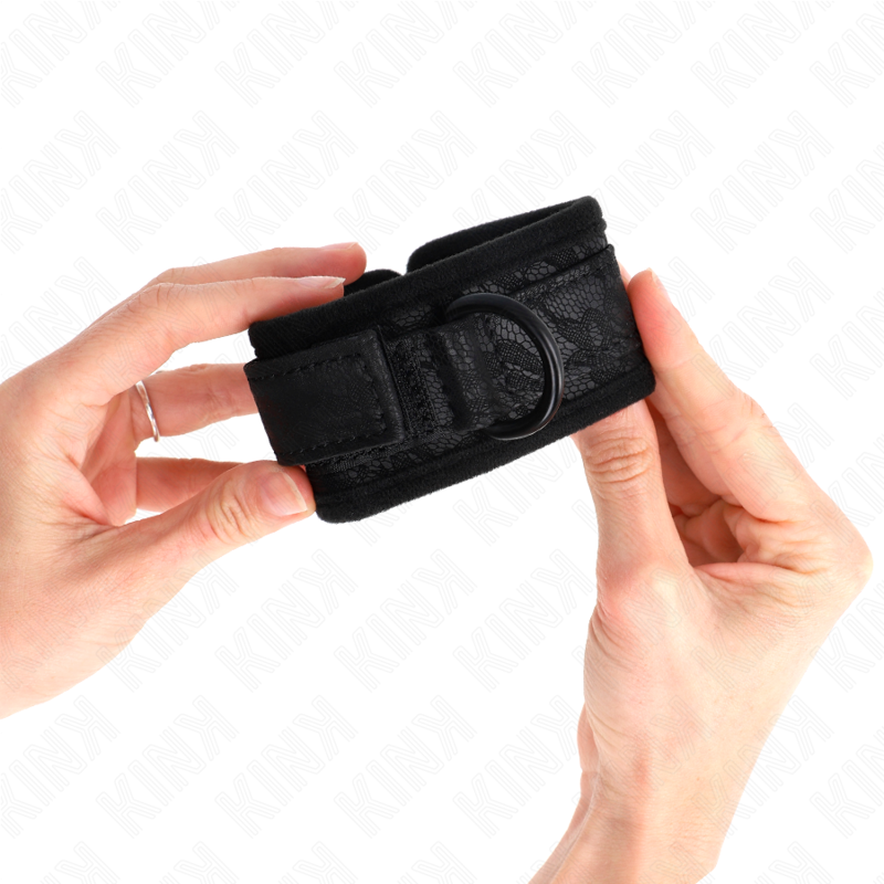KINK - DARK LACE CUFFS NEOPRENE HANDGELENK MANSCHETTEN VERSTELLBAR SCHWARZ 20-29 CM X 5 CM - Sexotim