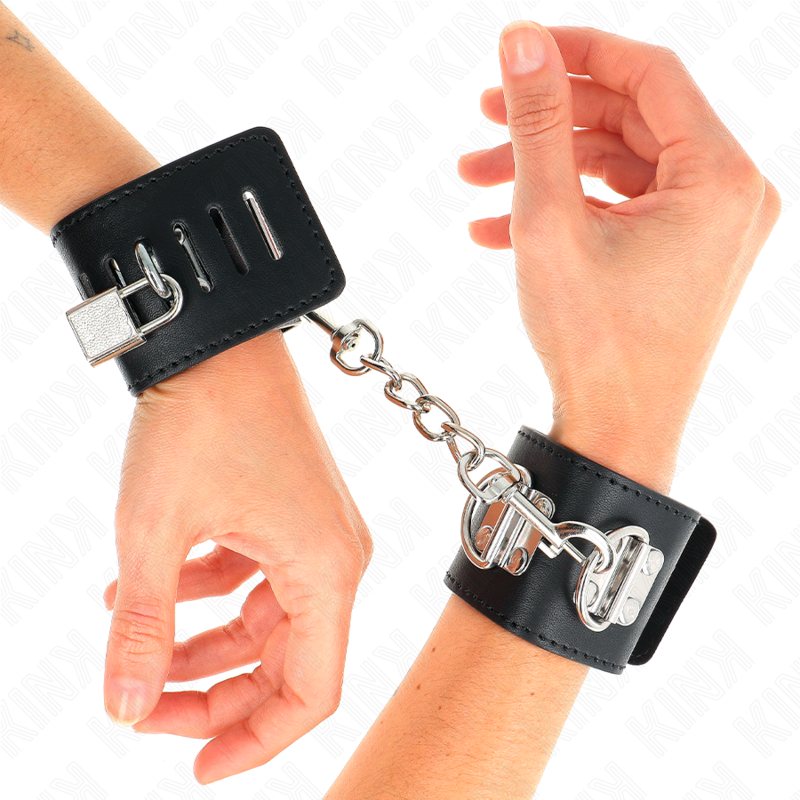 KINK - MULTIPOSITION HANDGELENKFESSELN MIT VORHÄNGESCHLOSS VERSCHLUSS SCHWARZ VERSTELLBAR 16-23 CM X 5,5 CM - Sexotim
