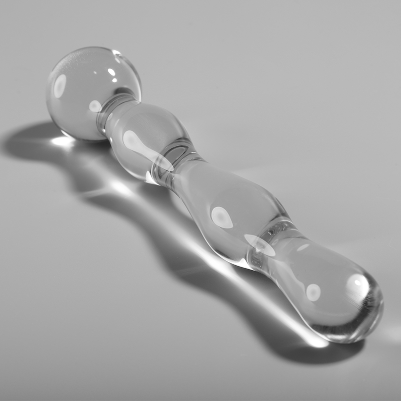 NEBULA SERIES BY IBIZA - MODELL 13 DILDO BOROSILIKATGLAS KLAR 18 CM -O- 3.5 CM - Sexotim