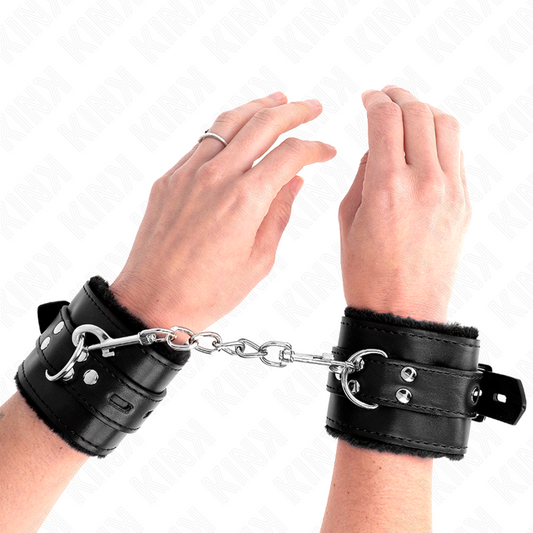 KINK - PELZGEFÜTTERTE HANDGELENKFESSELN MIT QUADRATISCHEN LÖCHERN, VERSTELLBARER GÜRTEL 17-29 CM X 6 CM - Sexotim