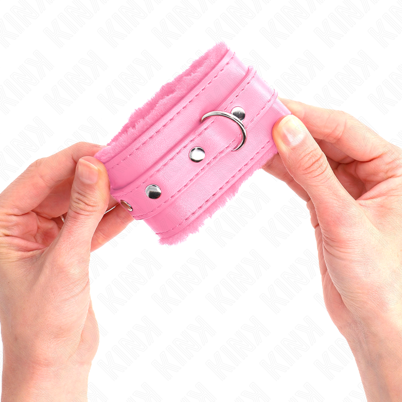 KINK - PREMIUM PELZGEFÜTTERTE HANDGELENKFESSELN ROSA MIT ROSA GÜRTEL VERSTELLBAR 17-29 CM X 6 CM - Sexotim