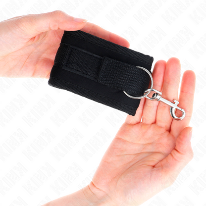 KINK - NYLON BIND-HANDHANDFESSELN MIT KLETTVERSCHLUSS, SCHWARZ, MODELL 2, VERSTELLBAR, 18-35 CM X 6 CM - Sexotim