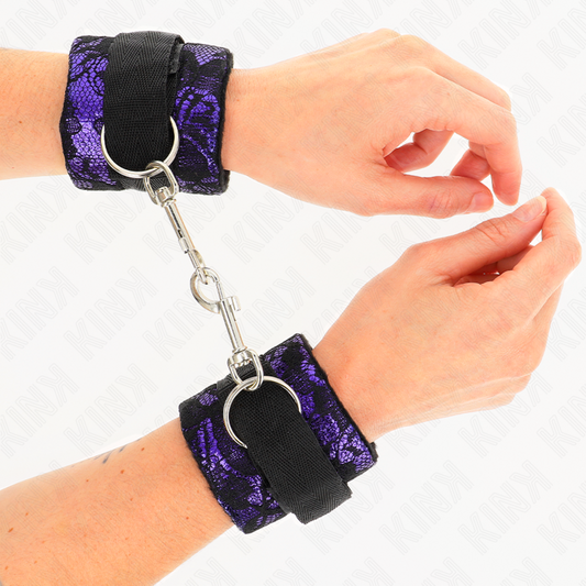 KINK - KURZE HANDGELENKSFESSELN AUS SAMTSPITZE UND NYLONBINDUNG LILA/SCHWARZ 23 X 6,5 CM - Sexotim